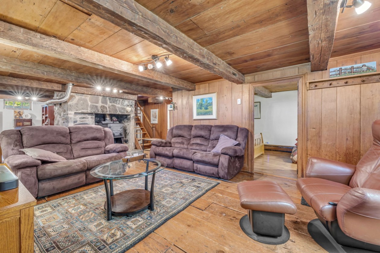 Salle familiale — 493, Route du Fleuve, Beaumont, G0R1C0, Beaumont