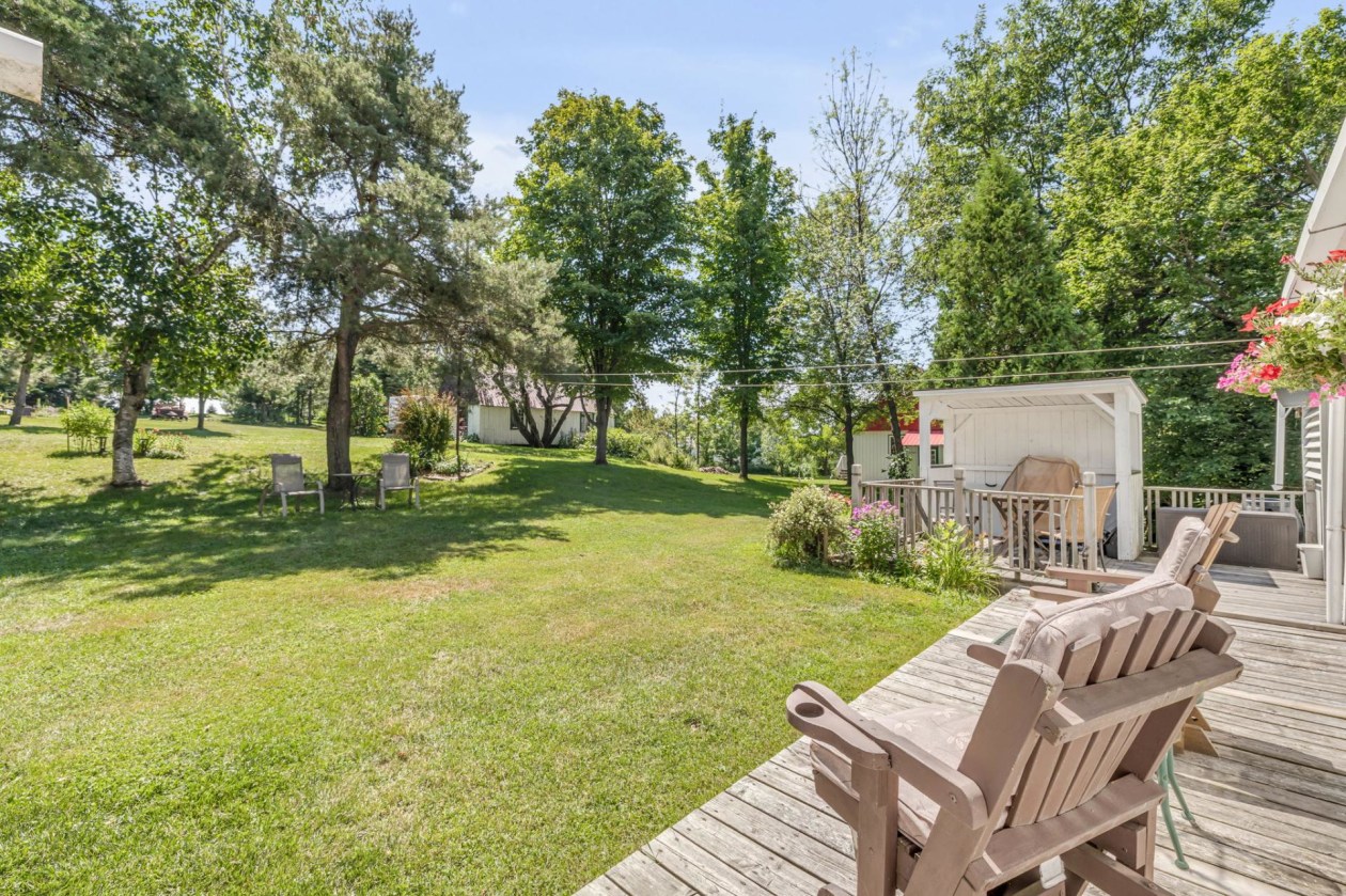 Cour — 493, Route du Fleuve, Beaumont, G0R1C0, Beaumont