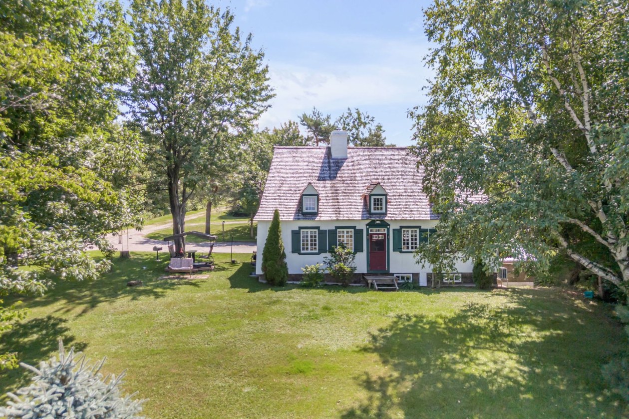 Façade — 493, Route du Fleuve, Beaumont, G0R1C0, Beaumont