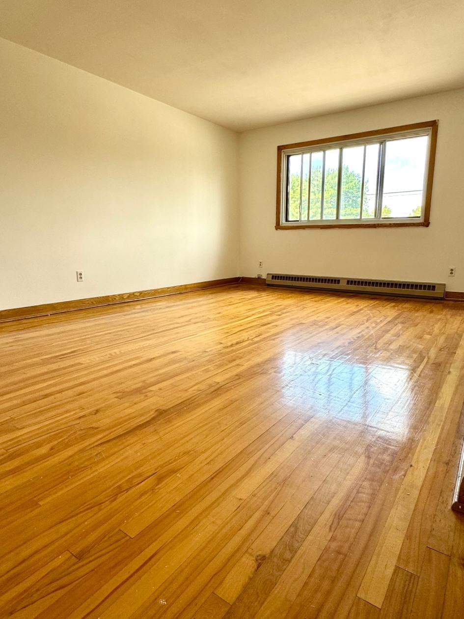 Chambre à coucher — 3825, Rue Victoria, Montréal (Lachine), H8T1J9, Montréal (Lachine)