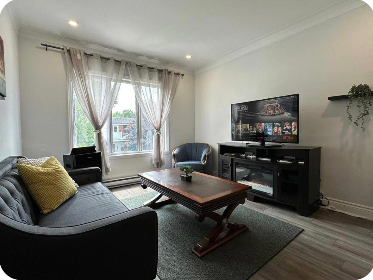 Salon — 1065, Rue Rolland, 1, Montréal (Verdun/Île-des-Soeurs), H4H2G3, Montréal (Verdun/Île-des-Soeurs)