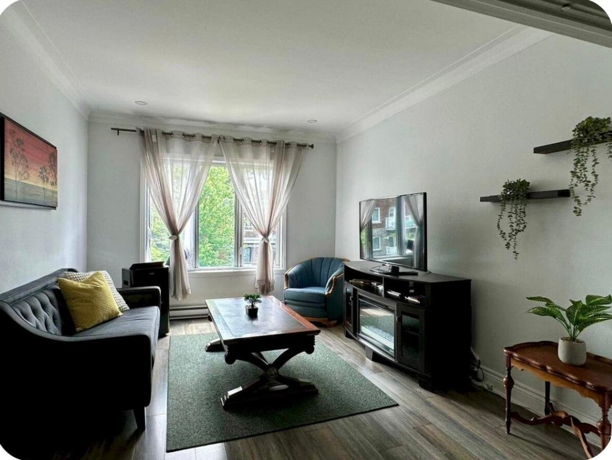 Salon — 1065, Rue Rolland, 1, Montréal (Verdun/Île-des-Soeurs), H4H2G3, Montréal (Verdun/Île-des-Soeurs)