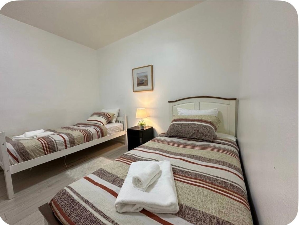 Chambre à coucher — 1065, Rue Rolland, 2, Montréal (Verdun/Île-des-Soeurs), H4H2G3, Montréal (Verdun/Île-des-Soeurs)