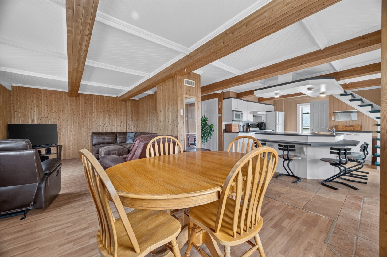 Salle à manger — 412, Rue Principale, Saint-Gabriel-de-Rimouski, G0K1M0, Saint-Gabriel-de-Rimouski