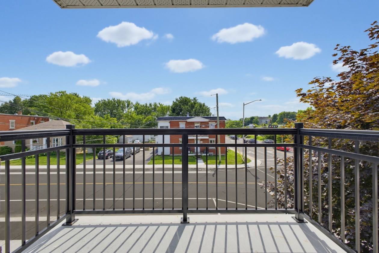 Balcon — 485, Rue Wilfrid, Saint-Jérôme, J7Z2J9, Saint-Jérôme