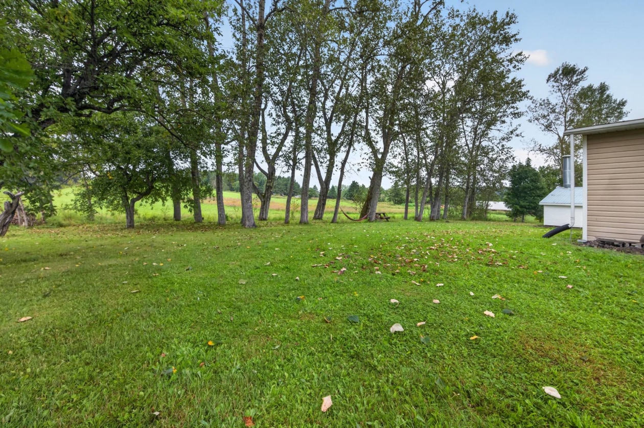 Cour — 412, Rue Principale, Saint-Gabriel-de-Rimouski, G0K1M0, Saint-Gabriel-de-Rimouski