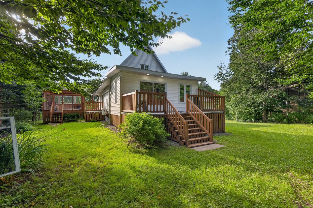 Terrasse — 19, Ch. du Lac-des-Joncs, Les Hauteurs, G0K1C0, Les Hauteurs