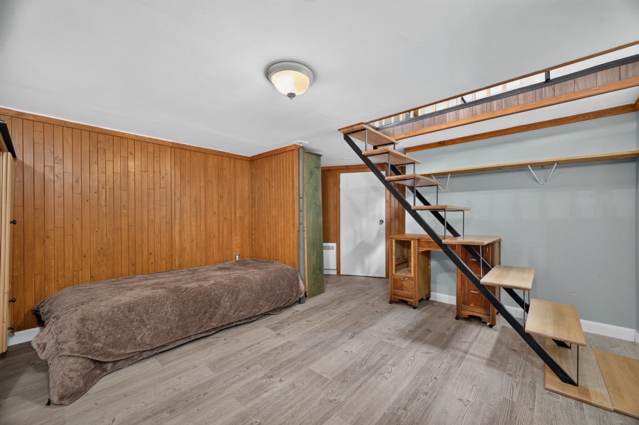Salle familiale — 19, Ch. du Lac-des-Joncs, Les Hauteurs, G0K1C0, Les Hauteurs