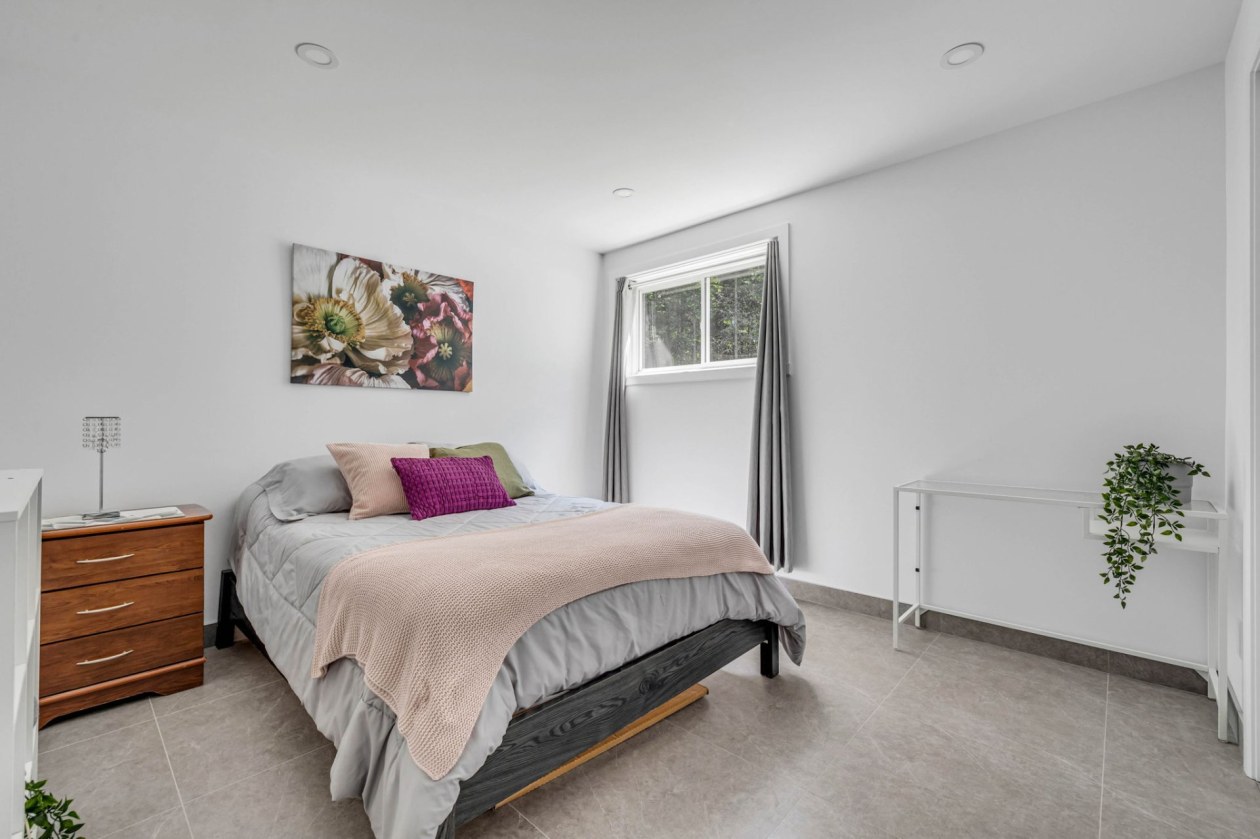 Chambre à coucher — 194, Ch. de la Martine, Petite-Rivière-Saint-François, G0A2L0, Petite-Rivière-Saint-François