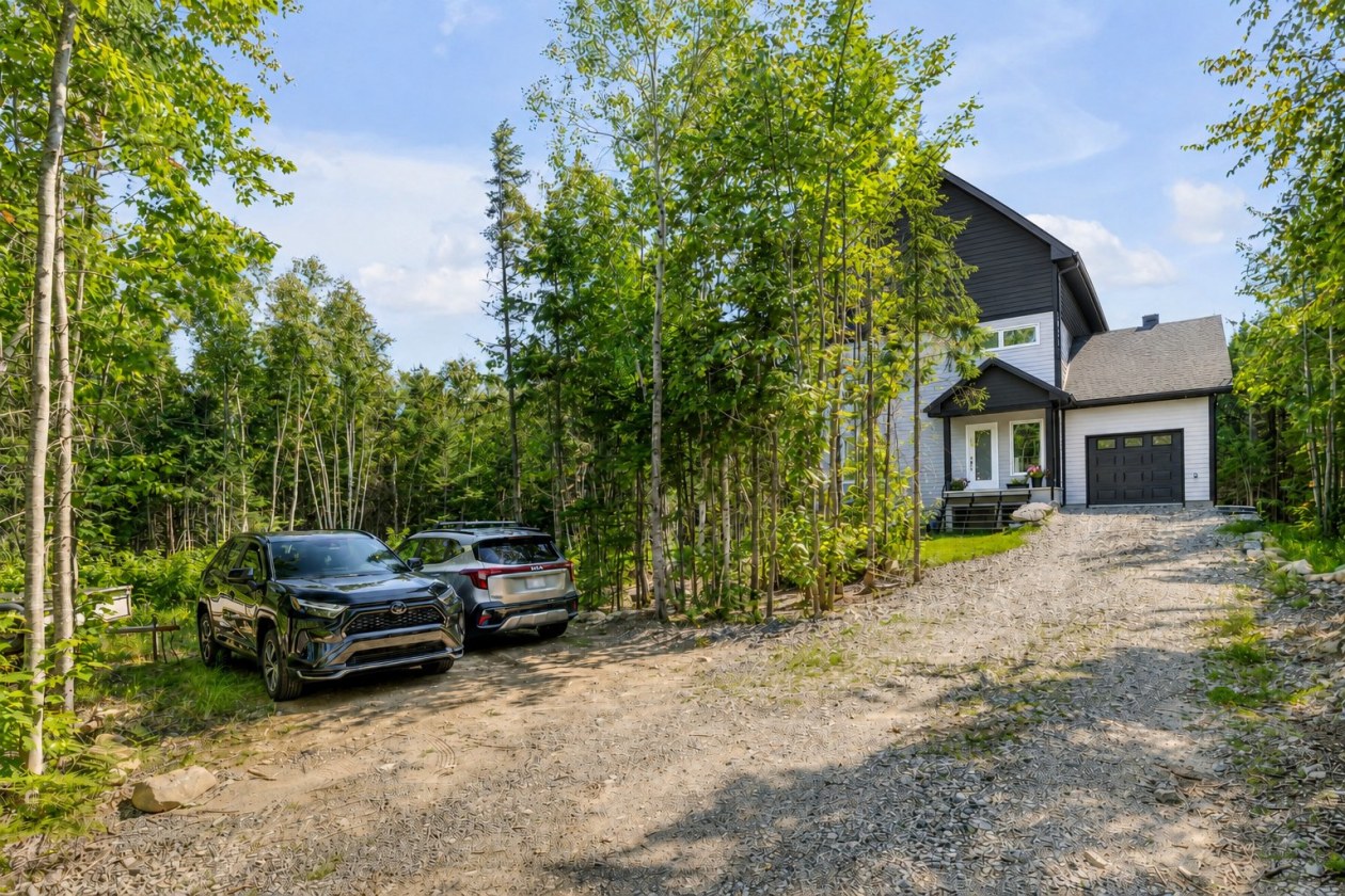 Cour — 194, Ch. de la Martine, Petite-Rivière-Saint-François, G0A2L0, Petite-Rivière-Saint-François