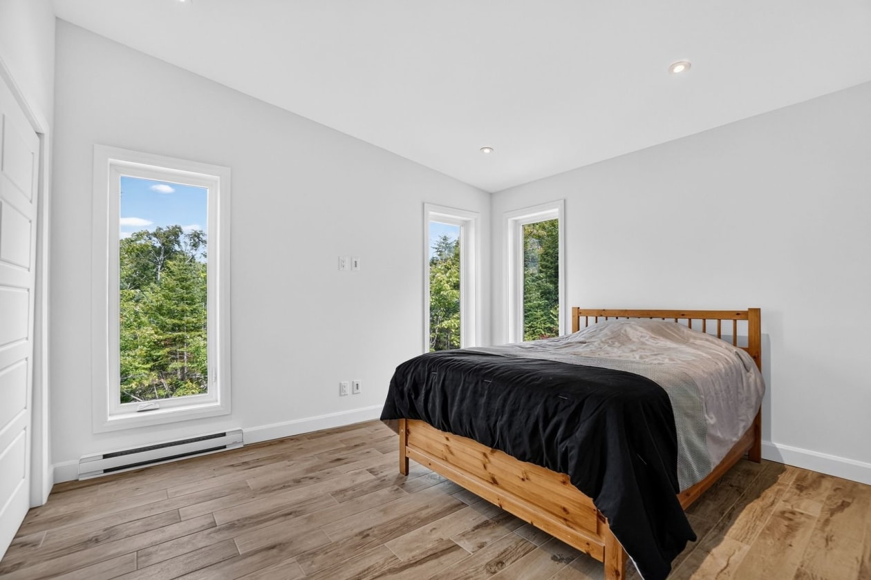 Chambre à coucher principale — 301, Ch. du Quartier-du-Cerf, Saint-Côme, J0K2B0, Saint-Côme