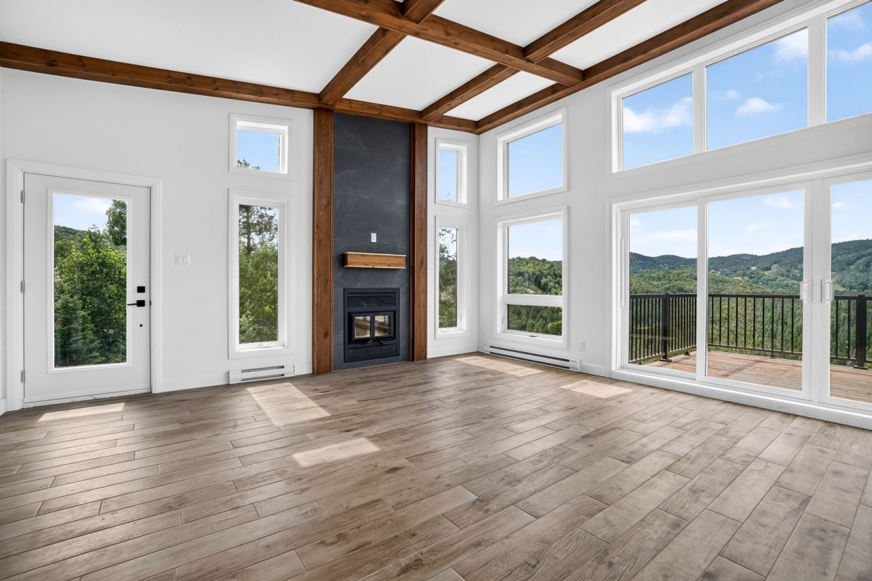 Salon — 301, Ch. du Quartier-du-Cerf, Saint-Côme, J0K2B0, Saint-Côme