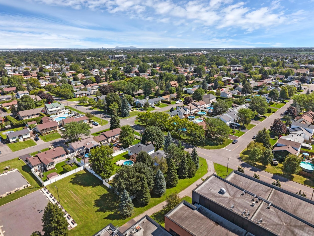 Photo aérienne — 209, Rue Pierre-Dupuis, Saint-Constant, J5A1X4, Saint-Constant