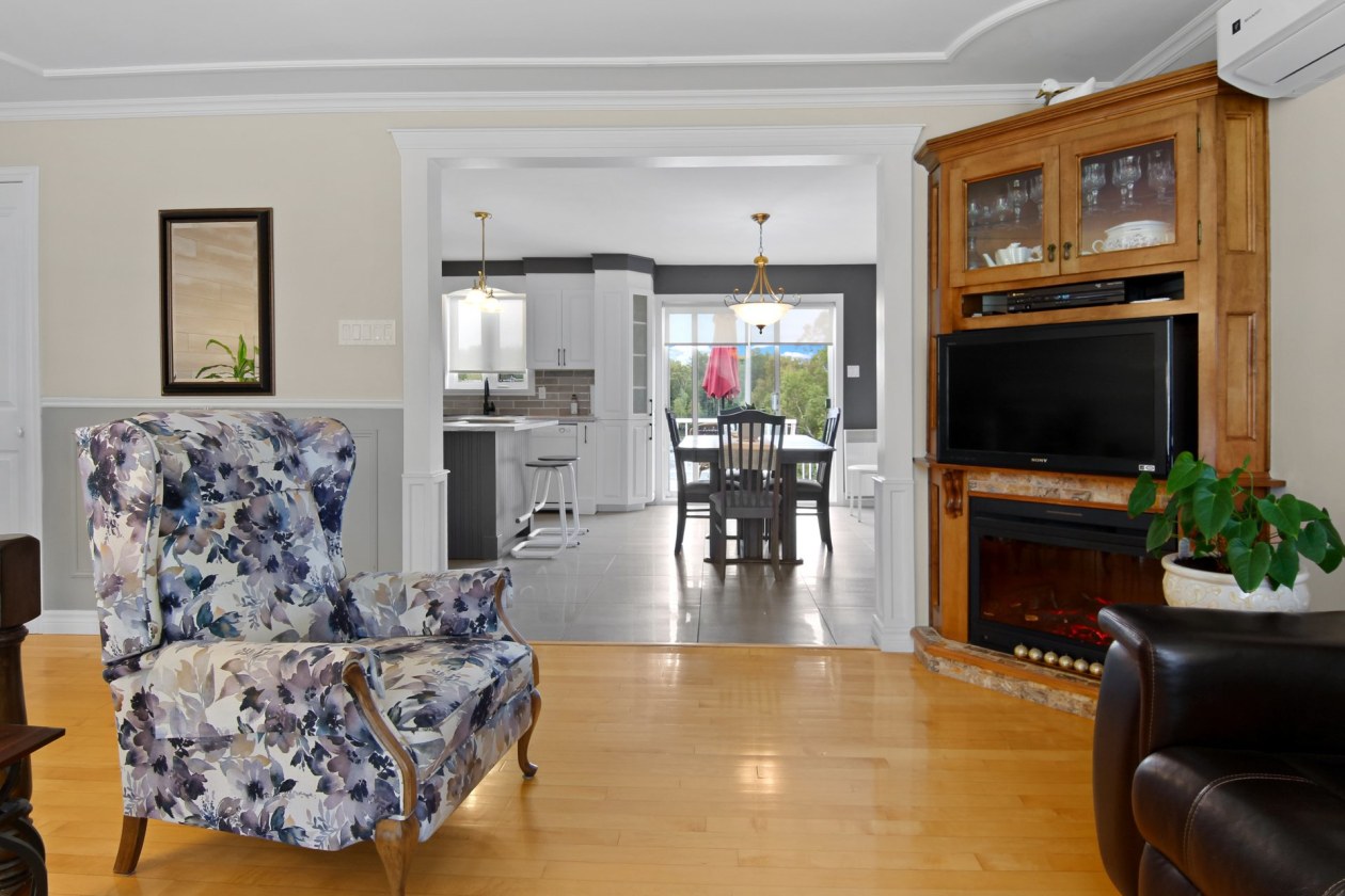 Living room — 3569, Rg St-Pierre, Saguenay (Chicoutimi), G7H0G1, Saguenay (Chicoutimi)