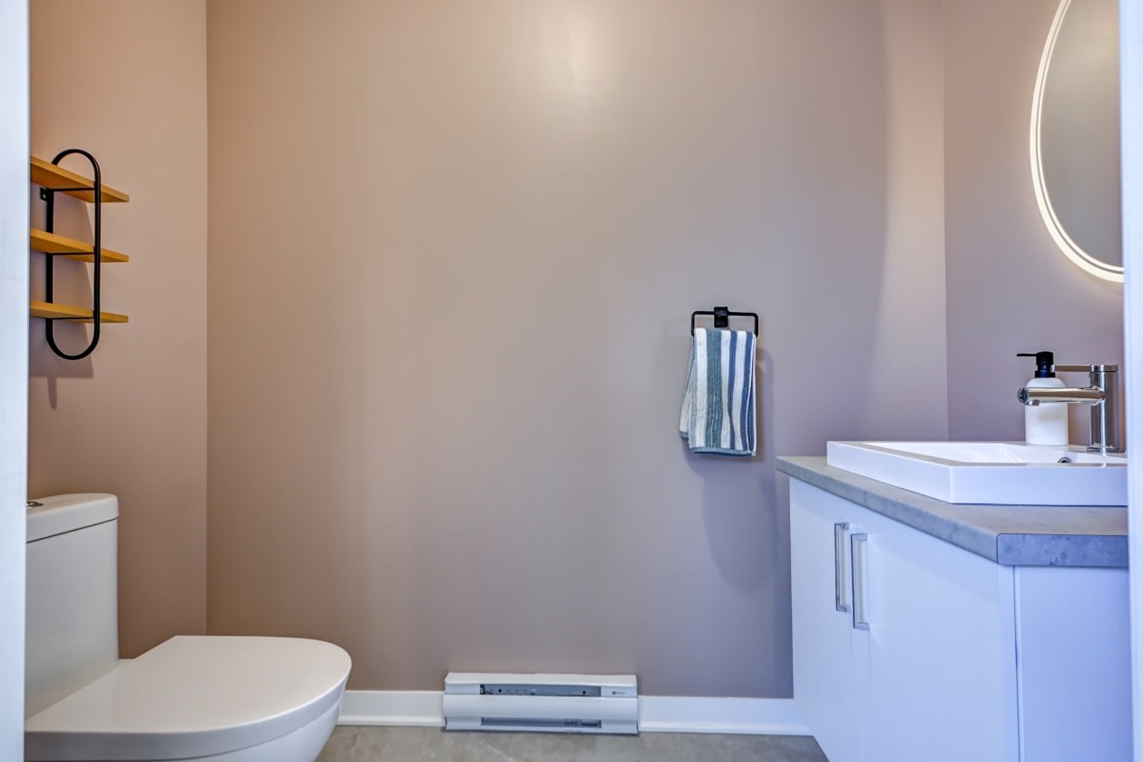 Salle d'eau — 505 Rue Des Monts, Saint-Jérôme, J7Y 0T3, Saint-Jérôme