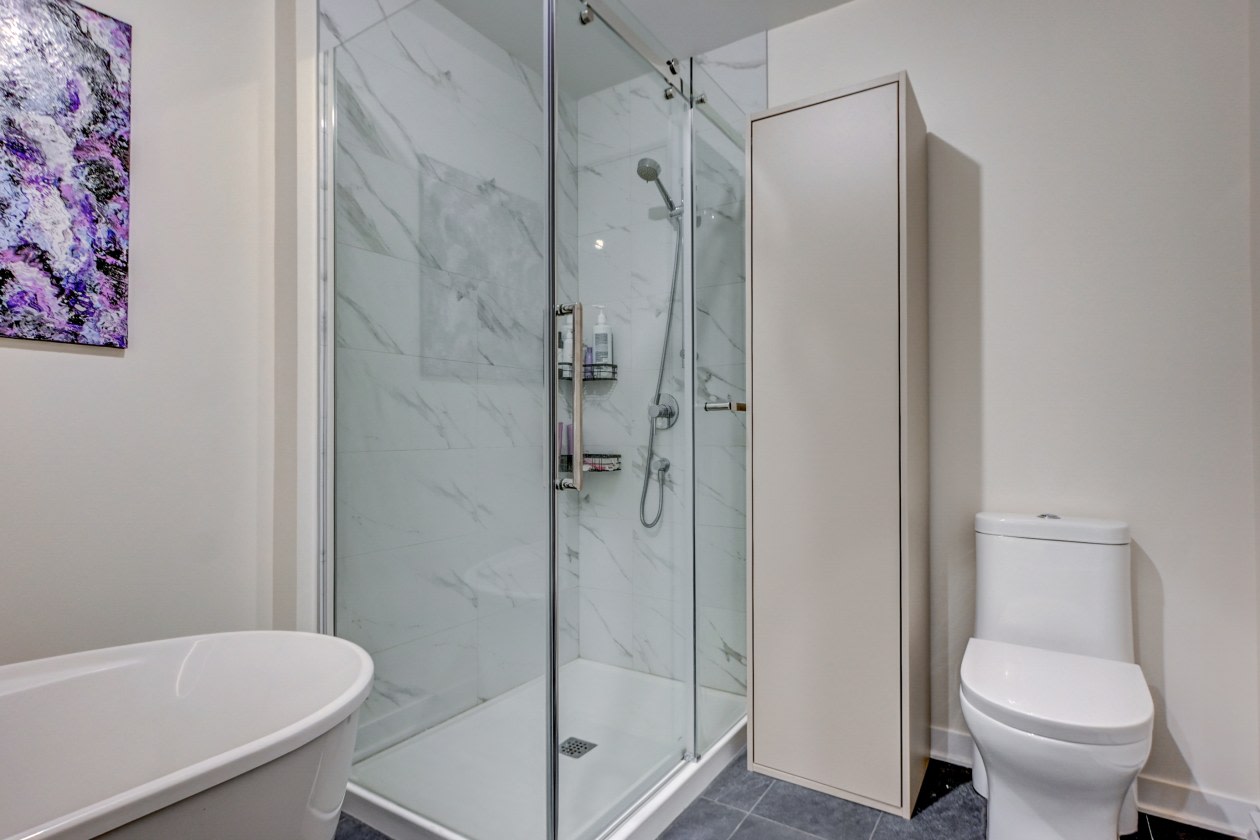 Salle de bains — 505 Rue Des Monts, Saint-Jérôme, J7Y 0T3, Saint-Jérôme