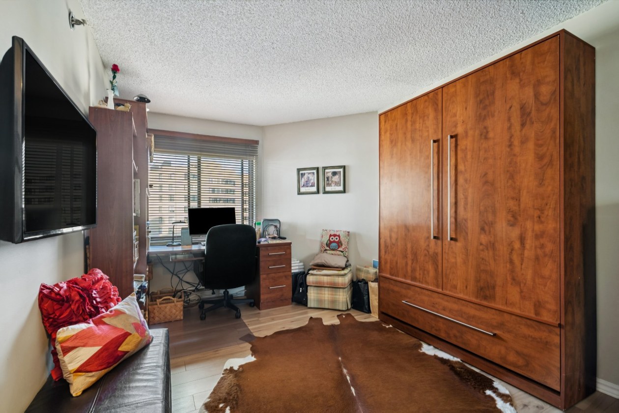 Chambre à coucher — 7075, Boul. Gouin E., 904, Montréal (Rivière-des-Prairies/Pointe-aux-Trembles), H1E5A8, Montréal (Rivière-des-Prairies/Pointe-aux-Trembles)