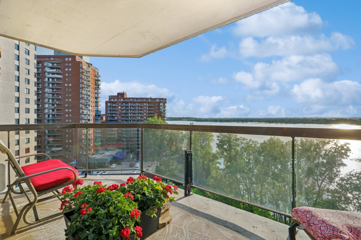 Balcon — 7075, Boul. Gouin E., 904, Montréal (Rivière-des-Prairies/Pointe-aux-Trembles), H1E5A8, Montréal (Rivière-des-Prairies/Pointe-aux-Trembles)