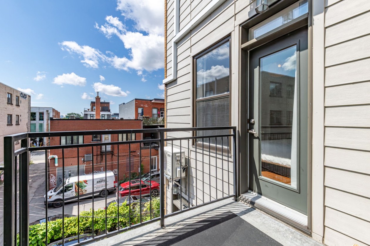 Balcon — 28, Rue Dante, Montréal (Rosemont/La Petite-Patrie), H2S1J5, Montréal (Rosemont/La Petite-Patrie)