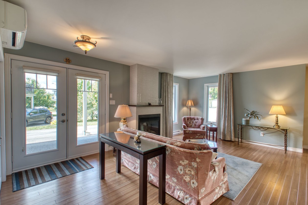 Hall d'entrée — 4239, Rue Pavillon, Sherbrooke (Brompton/Rock Forest/Saint-Élie/Deauville), J1N0J4, Sherbrooke (Brompton/Rock Forest/Saint-Élie/Deauville)
