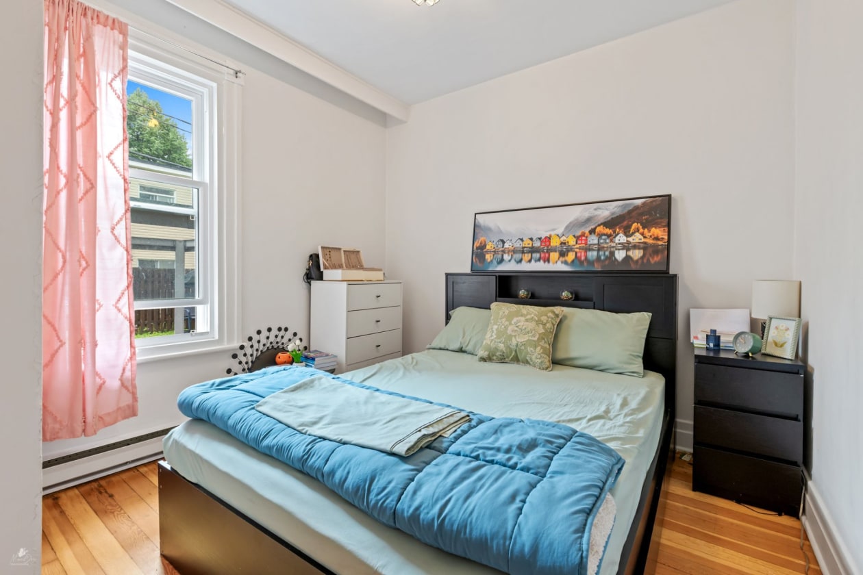 Chambre à coucher — 682 - 684 Av. Joffre, Québec