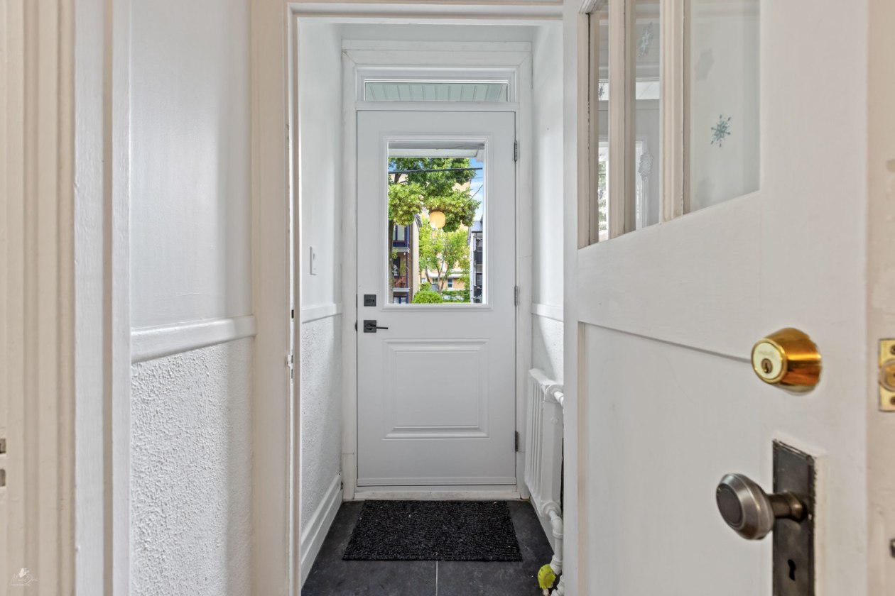 Hall d'entrée — 682 - 684 Av. Joffre, Québec
