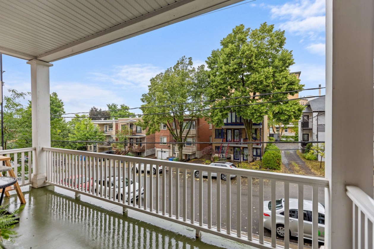 Balcon — 682 - 684 Av. Joffre, Québec