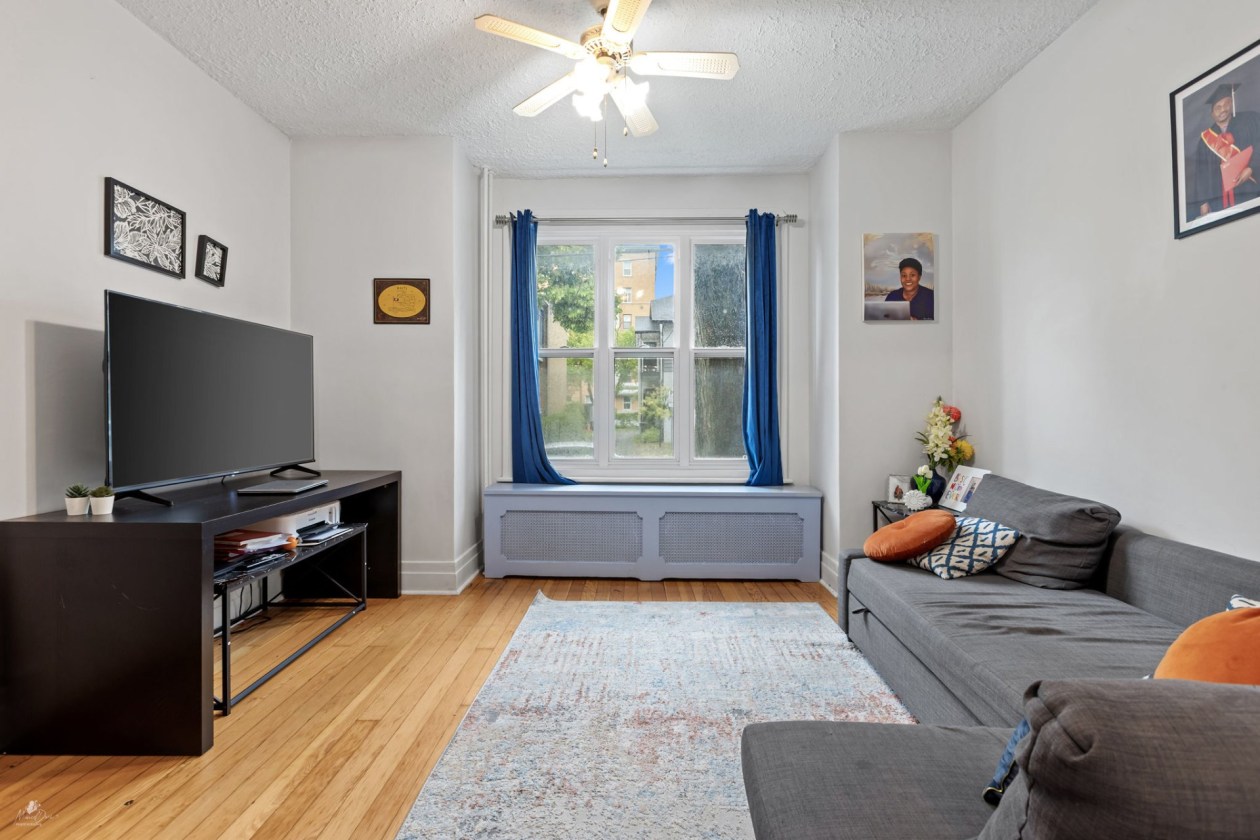 Salon — 682 - 684 Av. Joffre, Québec