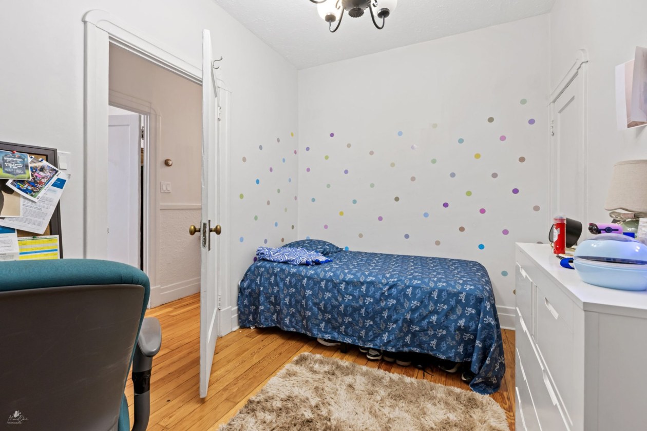 Chambre à coucher — 682 - 684 Av. Joffre, Québec