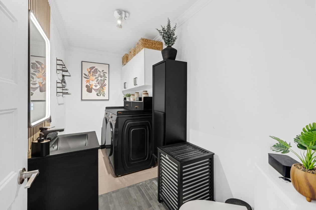 Salle de lavage — 3345 Rue des Cerisiers, Sainte-Marie-Madeleine