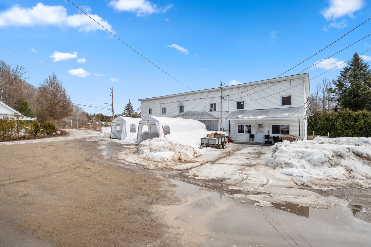 Façade — 2246 - 2250, Rue Cartier, Sainte-Julienne, J0K2T0, Sainte-Julienne