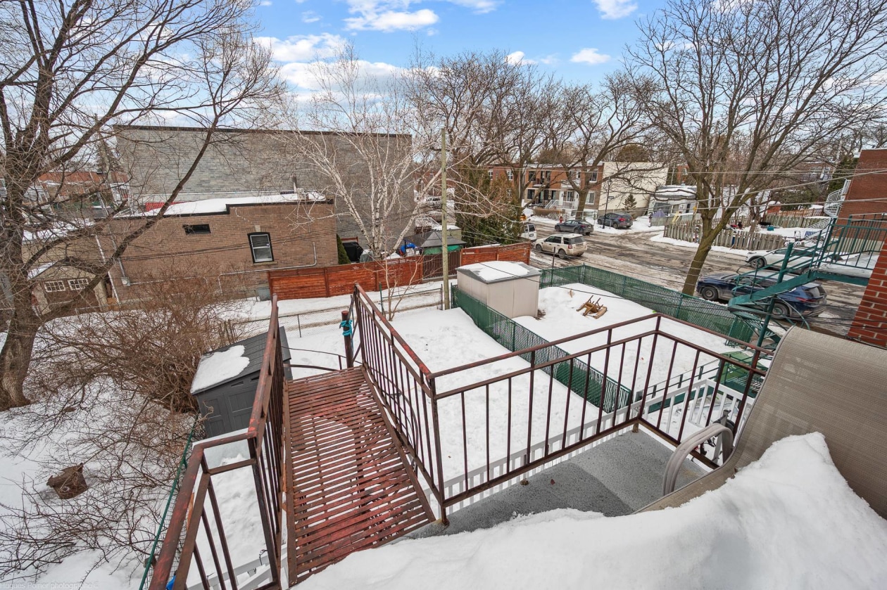 Face arrière — 9048 - 9050, Av. Dubuisson, Montréal (Mercier/Hochelaga-Maisonneuve), H1L2W8, Montréal (Mercier/Hochelaga-Maisonneuve)