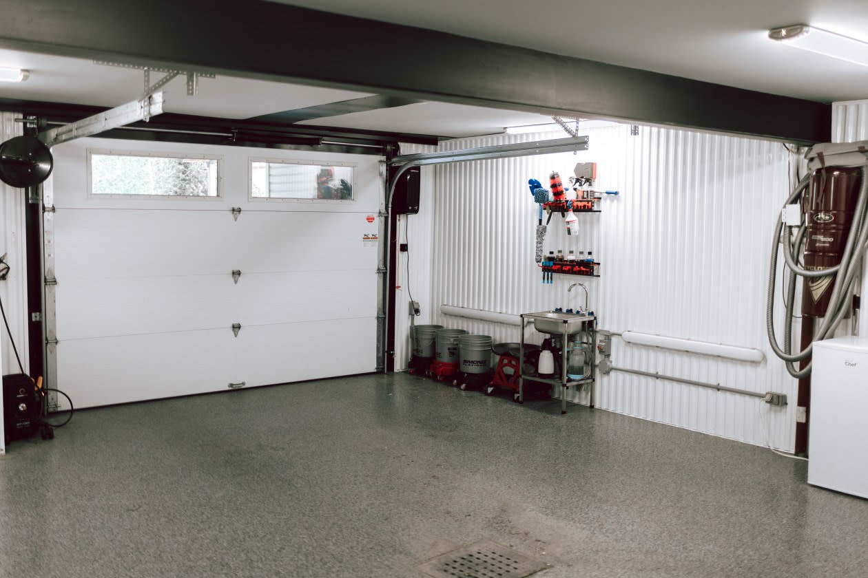 Garage — 8036 8e allée, Drummondville, J2A 2J5, Drummondville