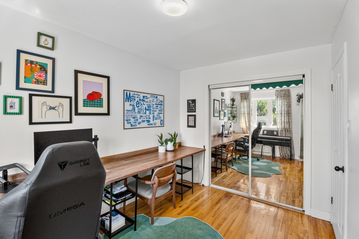 Chambre à coucher — 49 Rue l'Auberivière, Laval, H7L 1B6, Laval