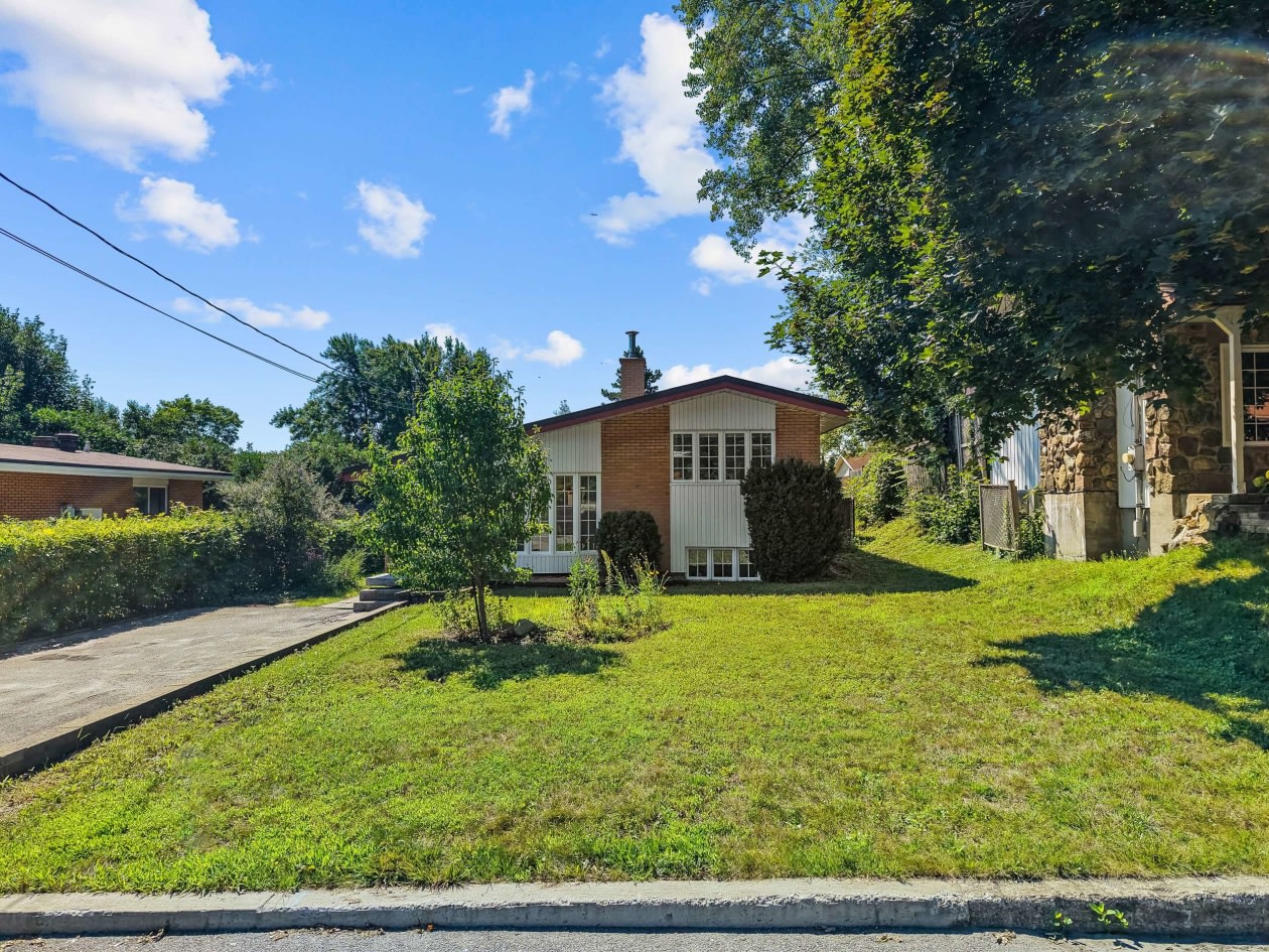 Façade — 49 Rue l'Auberivière, Laval, H7L 1B6, Laval