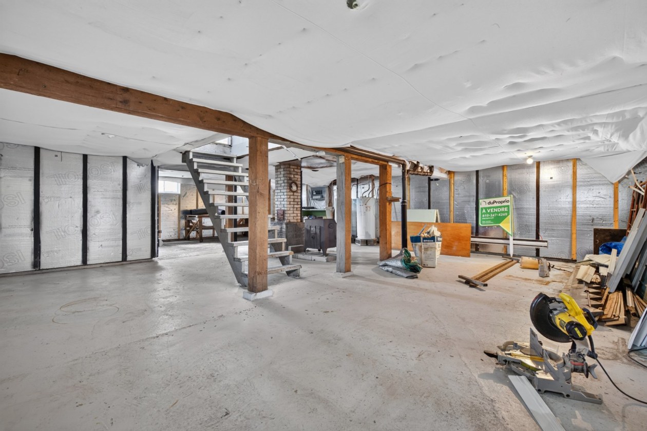 Sous-sol — 141 - 143 Av. de St-Georges, Shawinigan