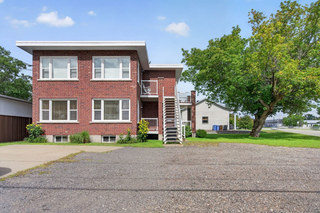 141 - 143, Av. de St-Georges — photo 1