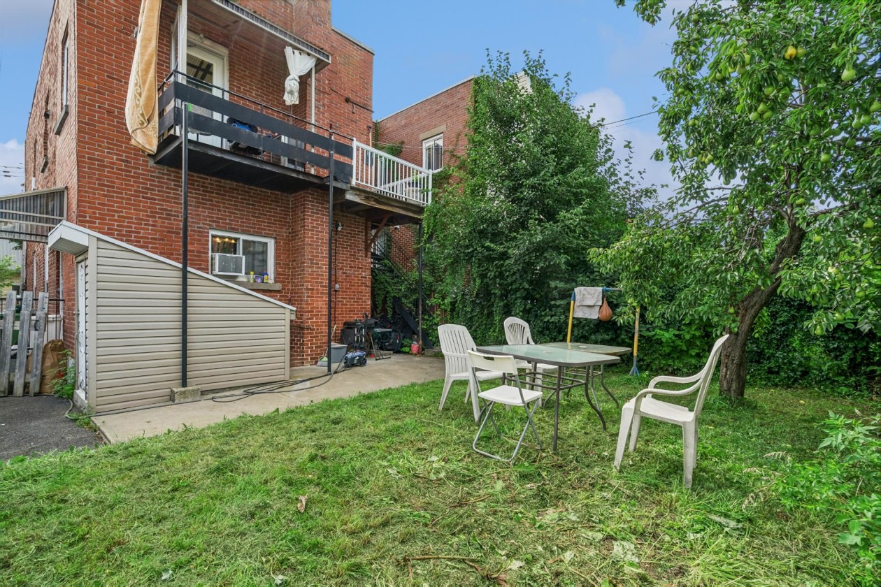 7081 - 7081A, Av. Musset — photo 2