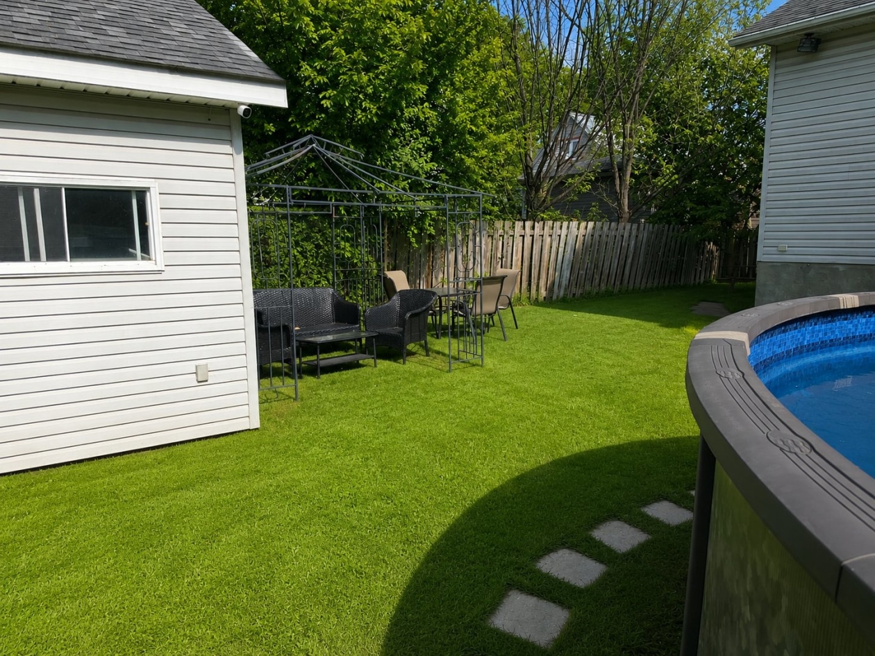 Cour — 1129, 42e Avenue, Laval (Fabreville), H7R1T5, Laval (Fabreville)