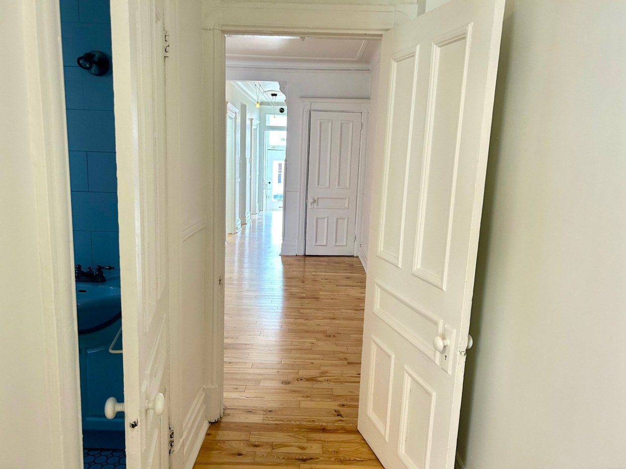 Hall d'entrée — 5285 - 5289, Av. de l'Esplanade, Montréal (Le Plateau-Mont-Royal), H2T2Z6, Montréal (Le Plateau-Mont-Royal)
