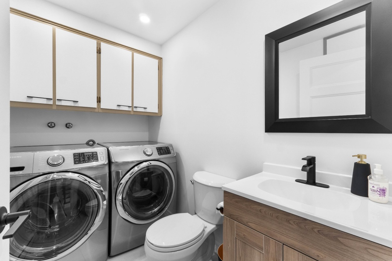 Salle de lavage — 1072, Rue de Descoudet, Terrebonne (Terrebonne), J6X1R2, Terrebonne (Terrebonne)