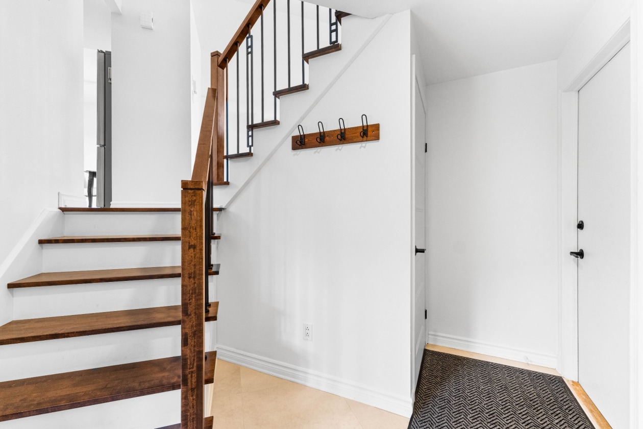 Escalier — 1072, Rue de Descoudet, Terrebonne (Terrebonne), J6X1R2, Terrebonne (Terrebonne)
