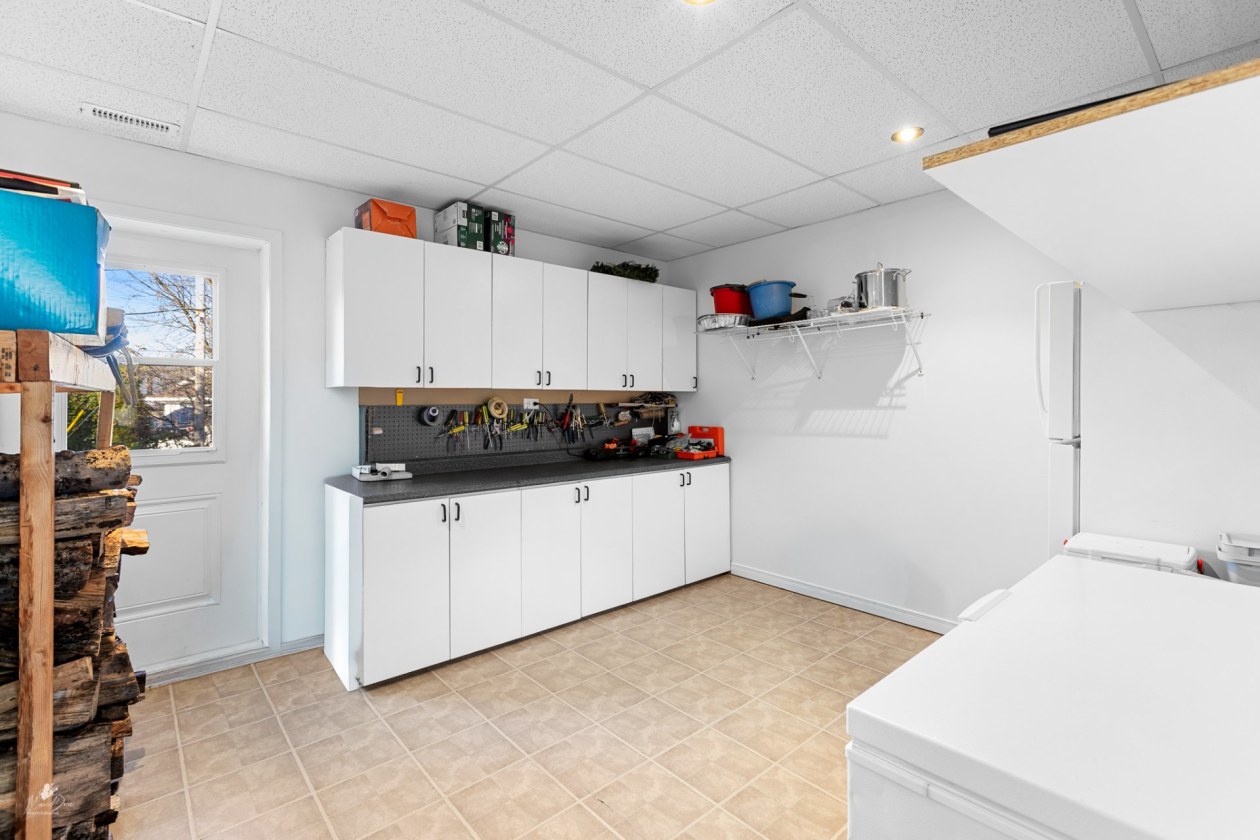 Atelier — 351 Rue Séguin, Québec
