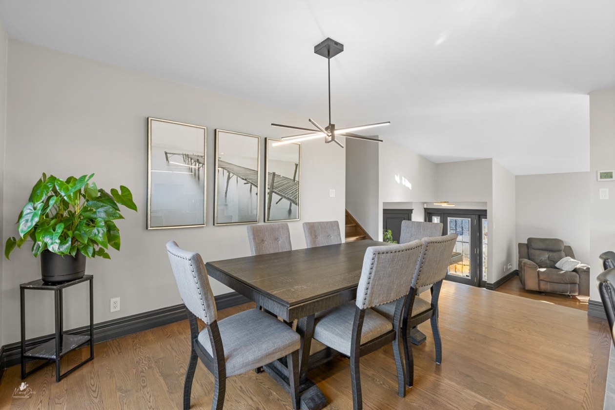 Salle à manger — 351 Rue Séguin, Québec