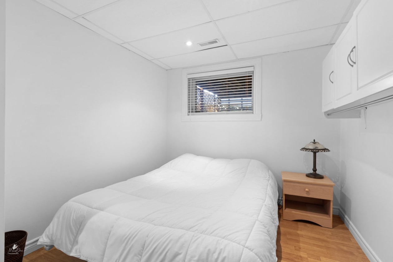 Chambre à coucher — 351 Rue Séguin, Québec