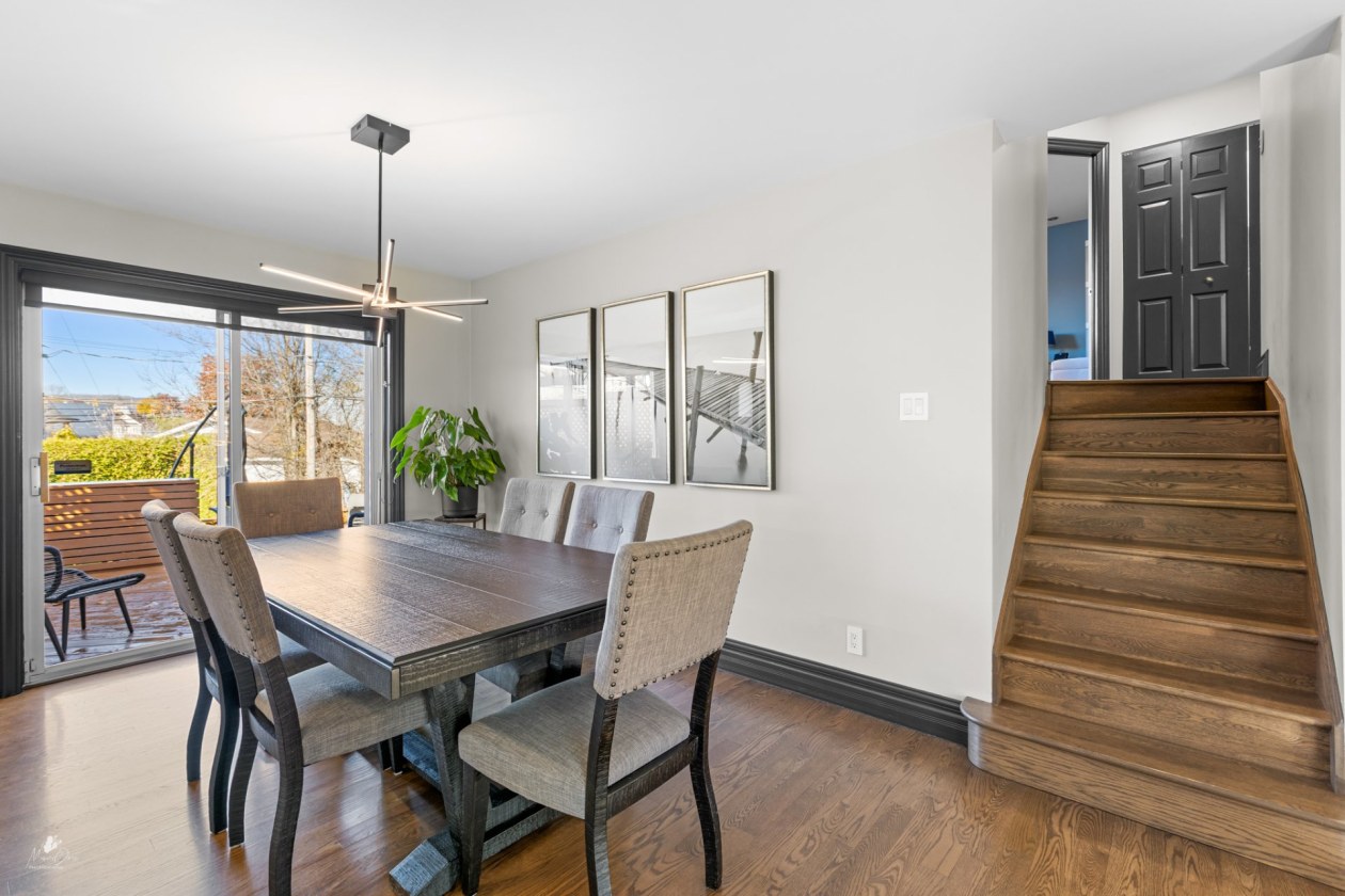 Salle à manger — 351 Rue Séguin, Québec