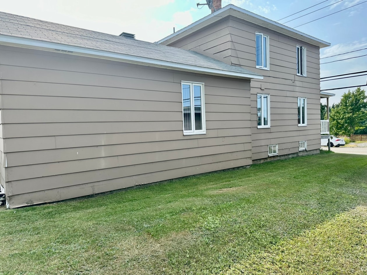 Extérieur — 468 Rue Notre-Dame O., Trois-Pistoles