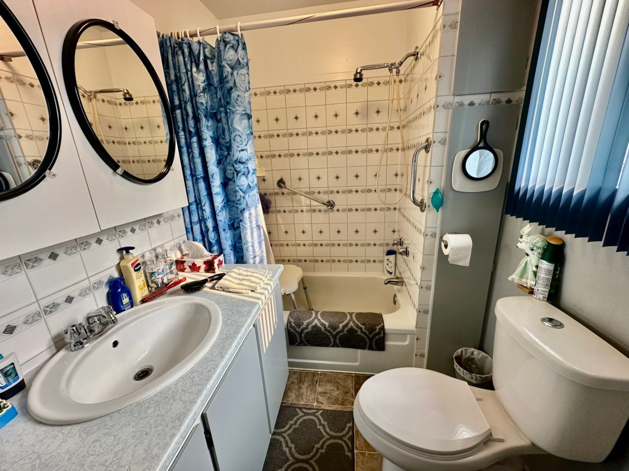 Salle de bains — 468 Rue Notre-Dame O., Trois-Pistoles