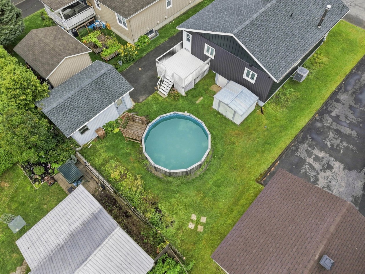 Extérieur — 2250, Rue St-Nicolas, Drummondville, J2B7A7, Drummondville