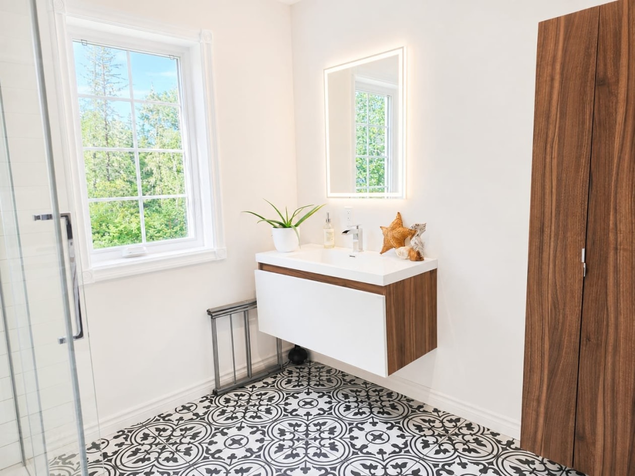 Salle de bains — 326 Ch. du Réservoir, Péribonka